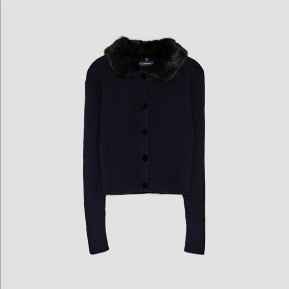 Zara Sweaters - Zara navy blue cardigan with faux fur collar